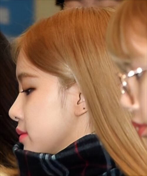 5858564 201812251125441810 1