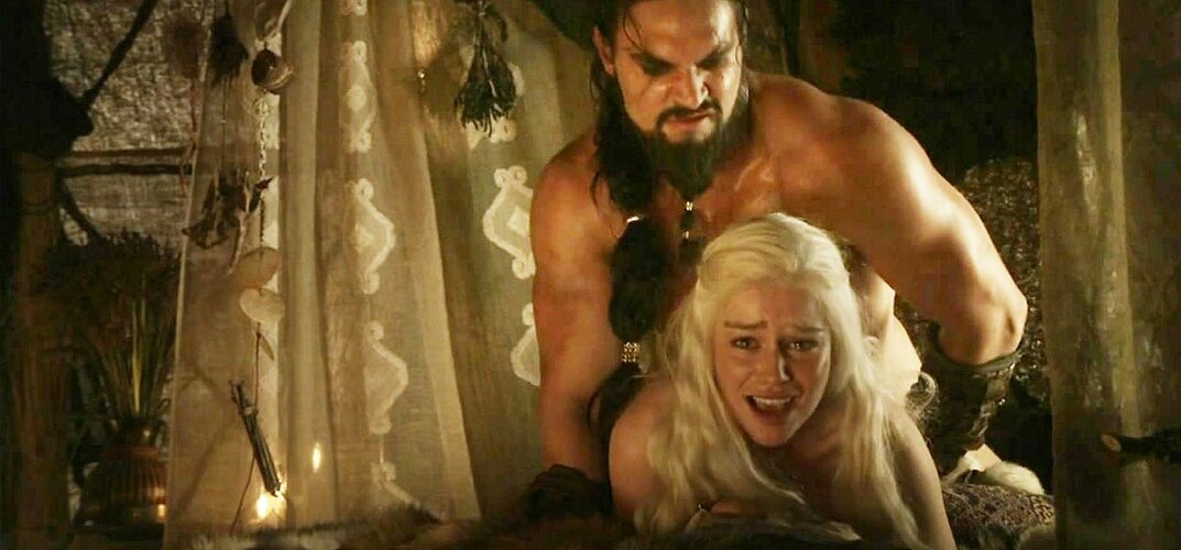 Emilia Clarke said she was pressurized to do nude scenes to not disappoint GOT fans iDiva Lead
