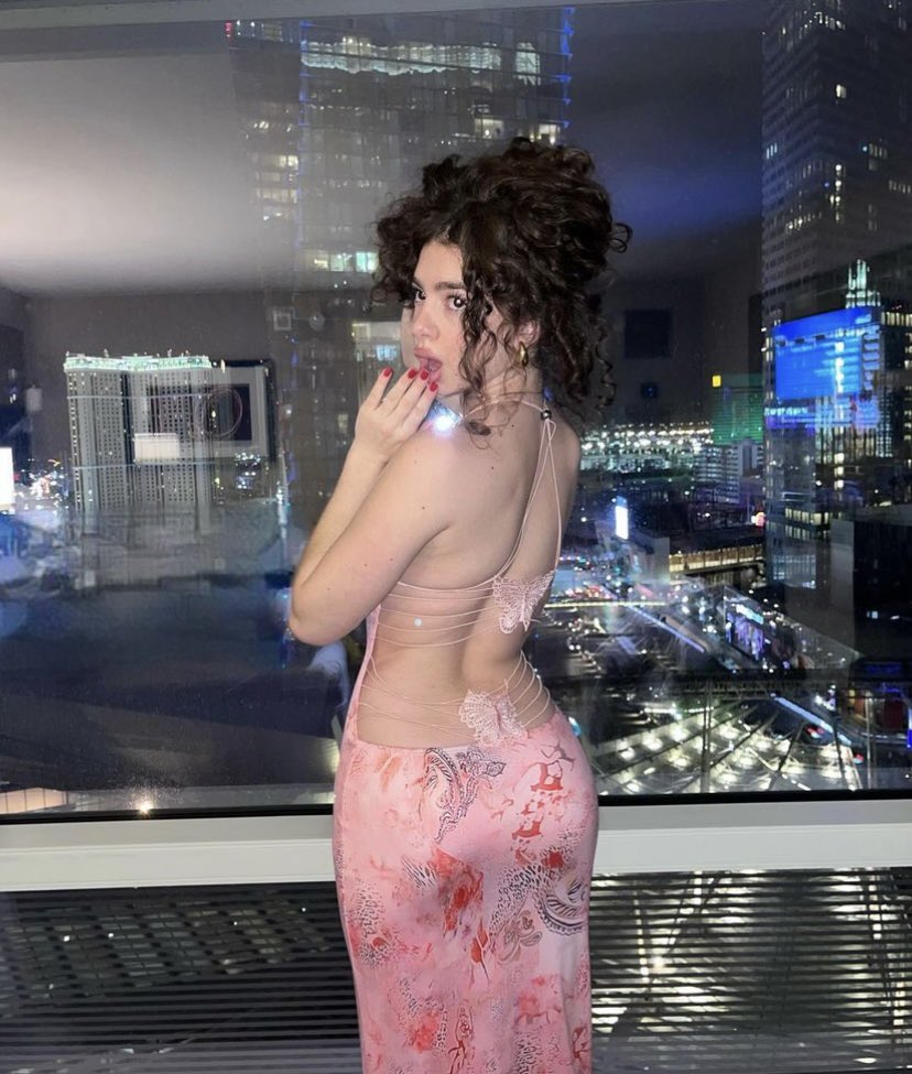 B3FF631D BAB1 4C4C ACD6 43EE4E0BBCA3