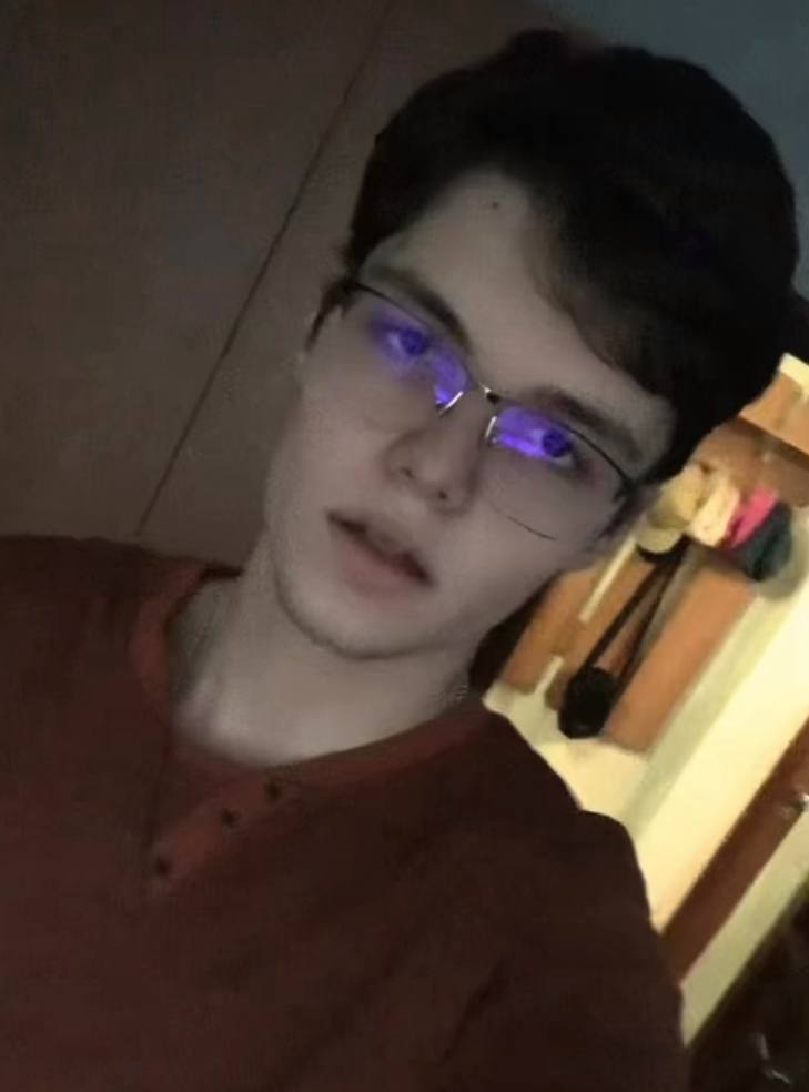 Photo 2026 04 04 00 44 51