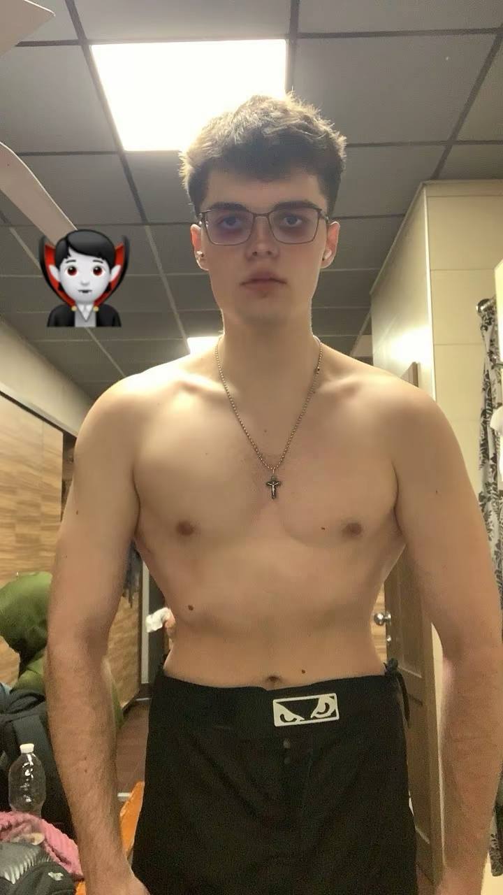 Photo 2026 04 04 00 44 55