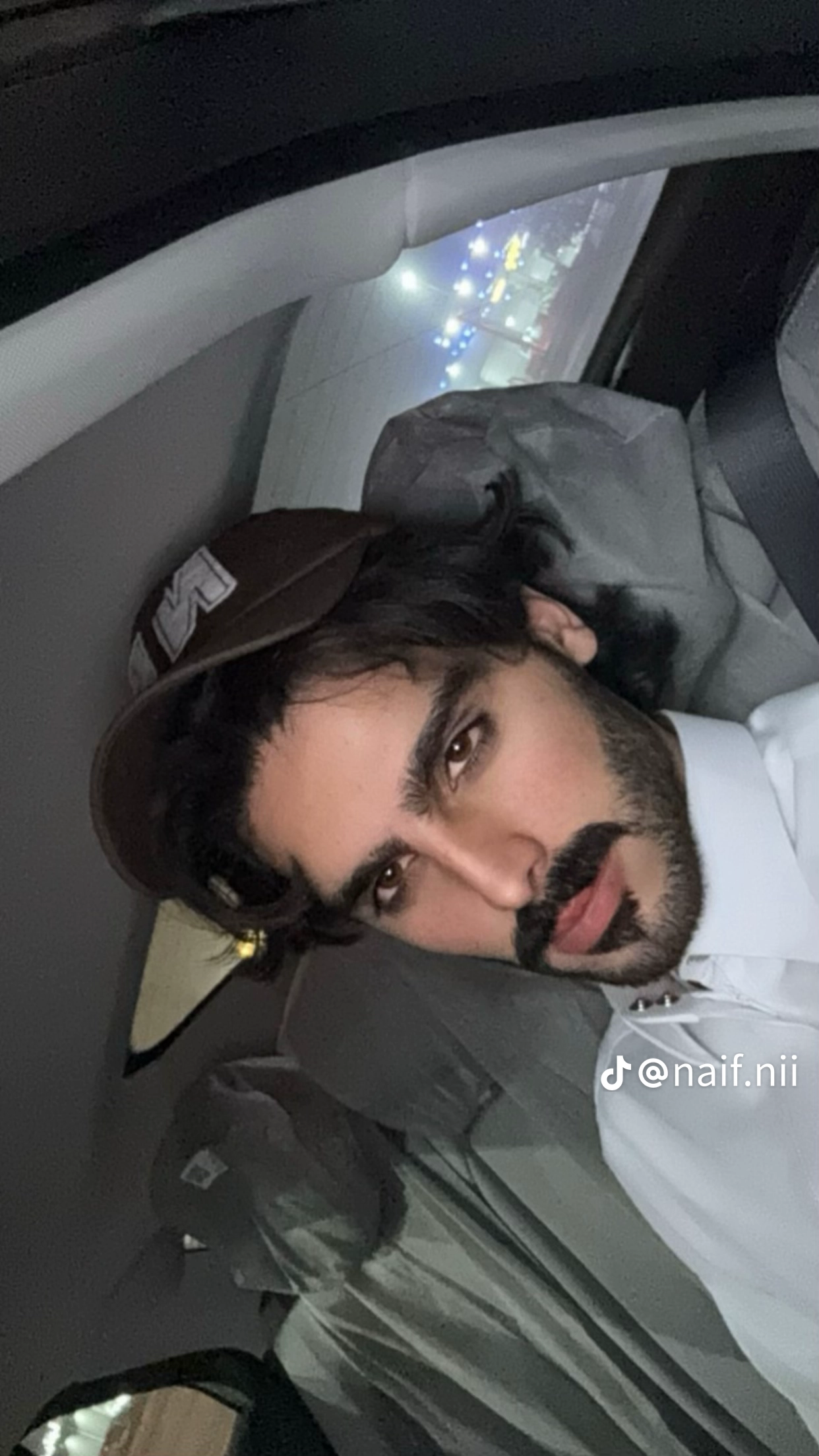 Temp image 06878323 146A 4570 B1C1 D11106463858