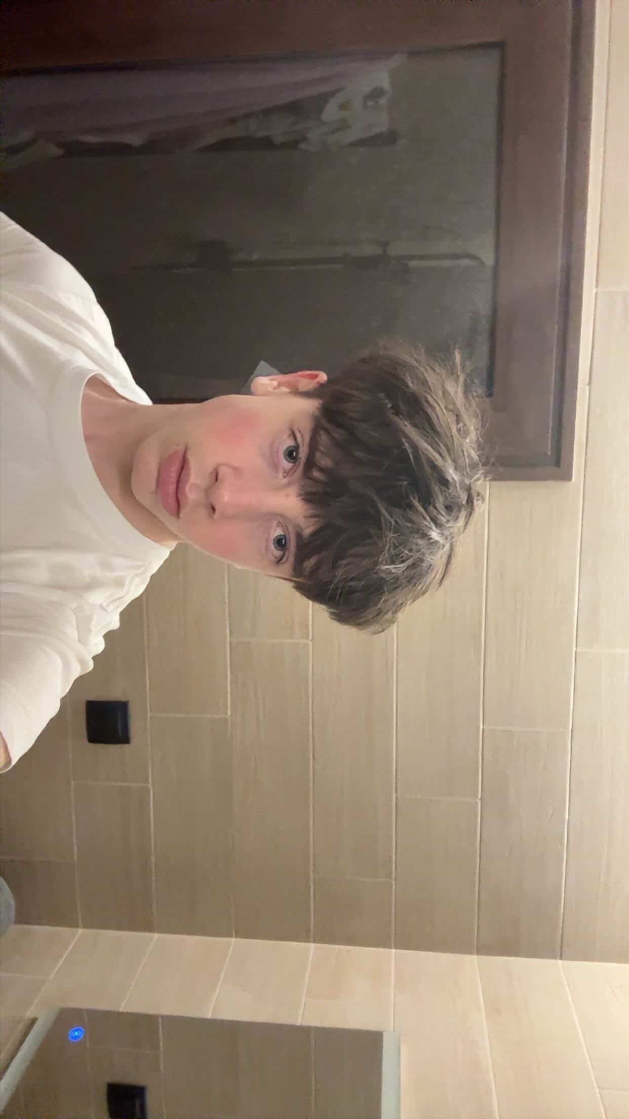 68F73E2F 228B 4EFE BCF6 7A2E02BDAA7D