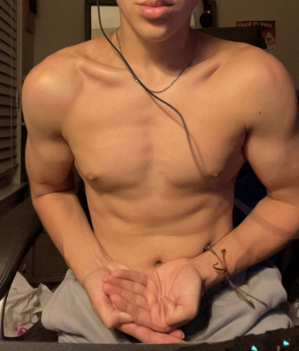 ED699DD1 BF69 4EC2 BE4A 513E30D4463B