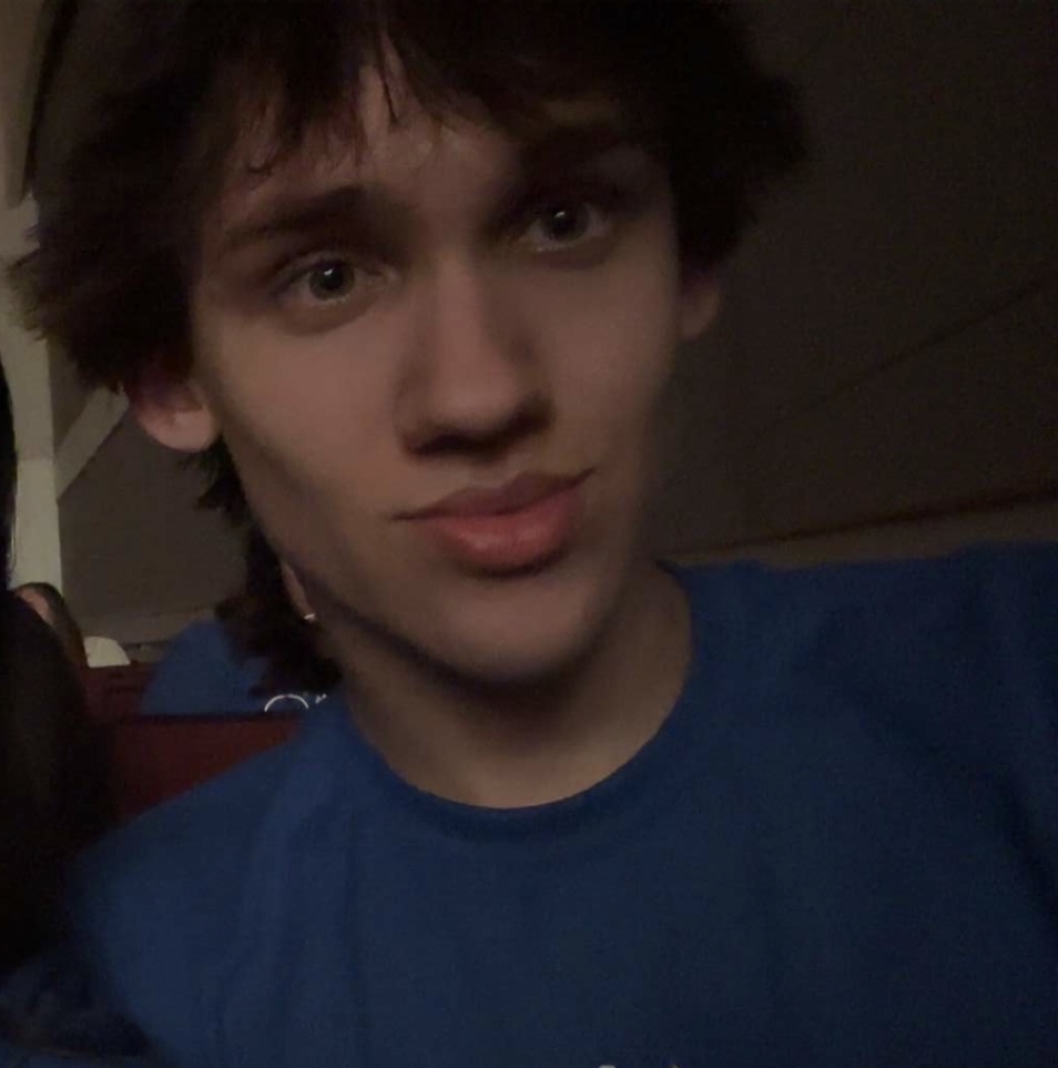 E4B0954A A0D7 4BB2 B873 124809A6602B