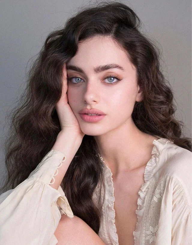 Yael shelbia v0 nm7kmjc7oy6b1