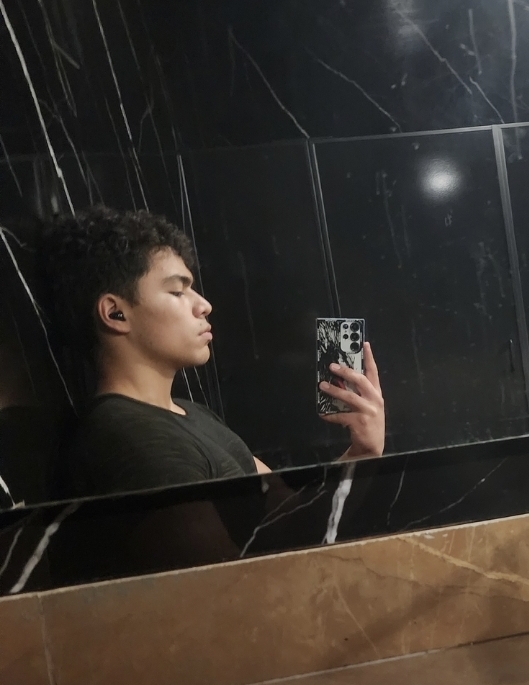 Screenshot 20260406 233143 Gallery