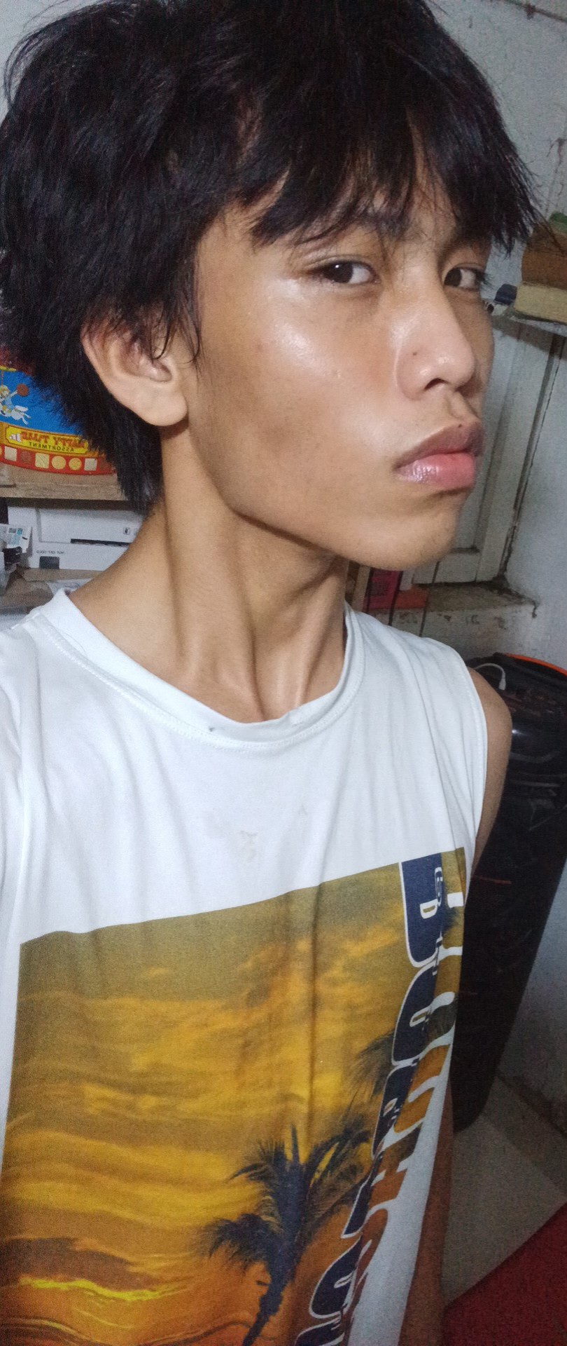 1000186558