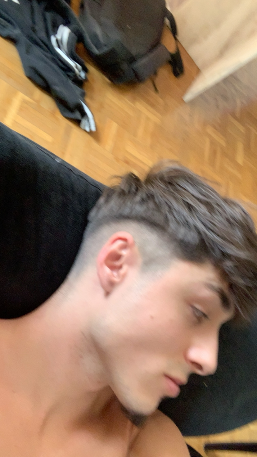 FA9BA365 3968 4BCB A5AB 1F6E92D0EFFE