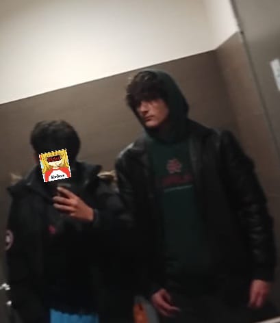 8606