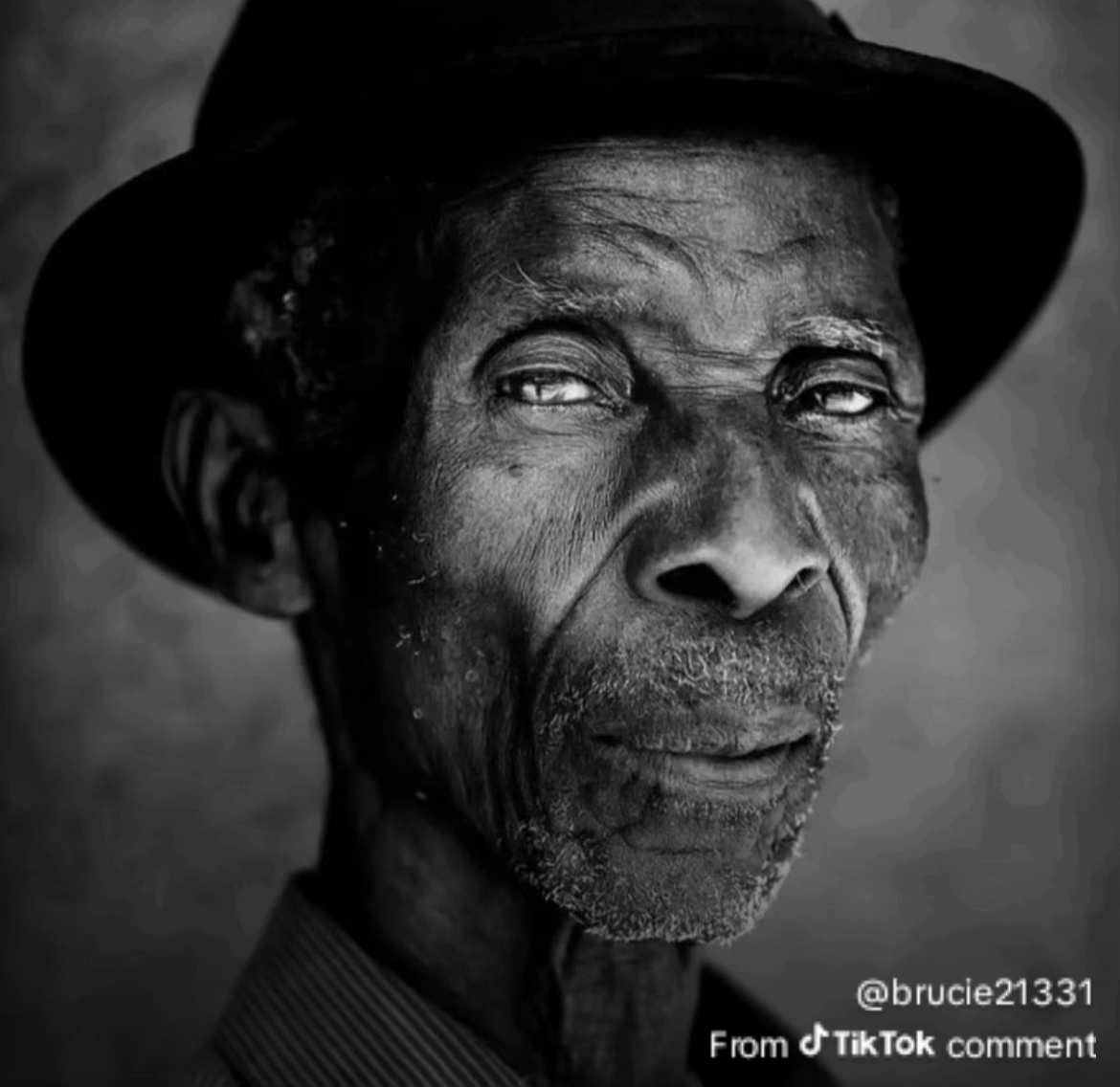 6163938 1776662303609