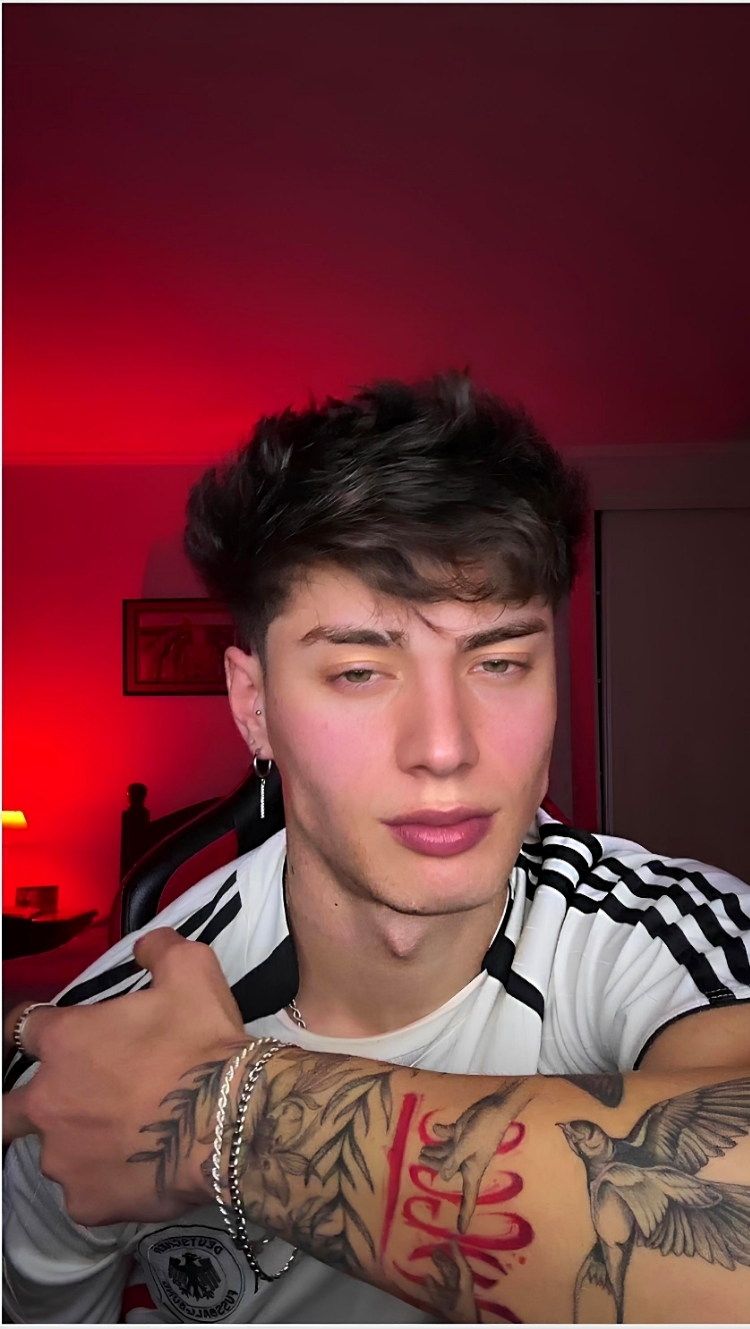 2025 11 10 08 39 17640 0300