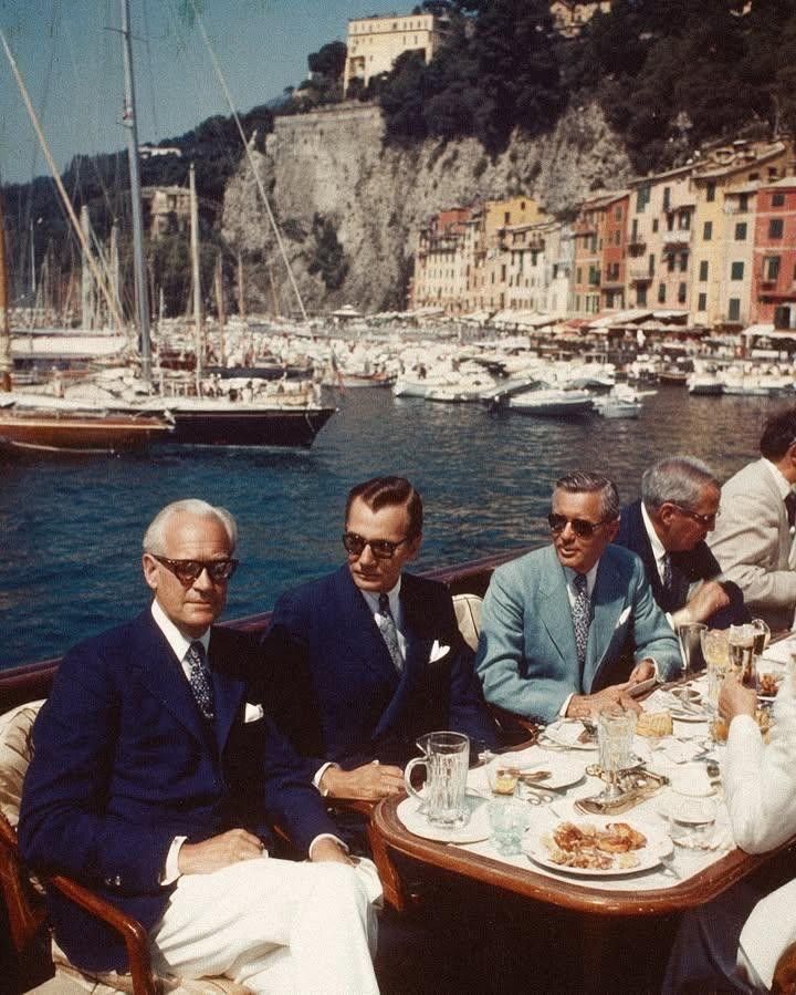 Fd15881d1f7c034976f1bc9c01eed7c4