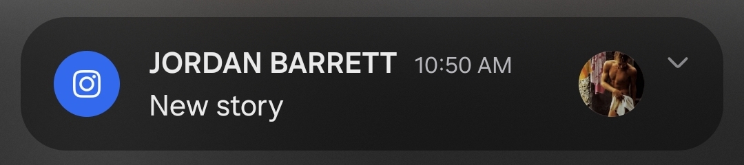1000089559