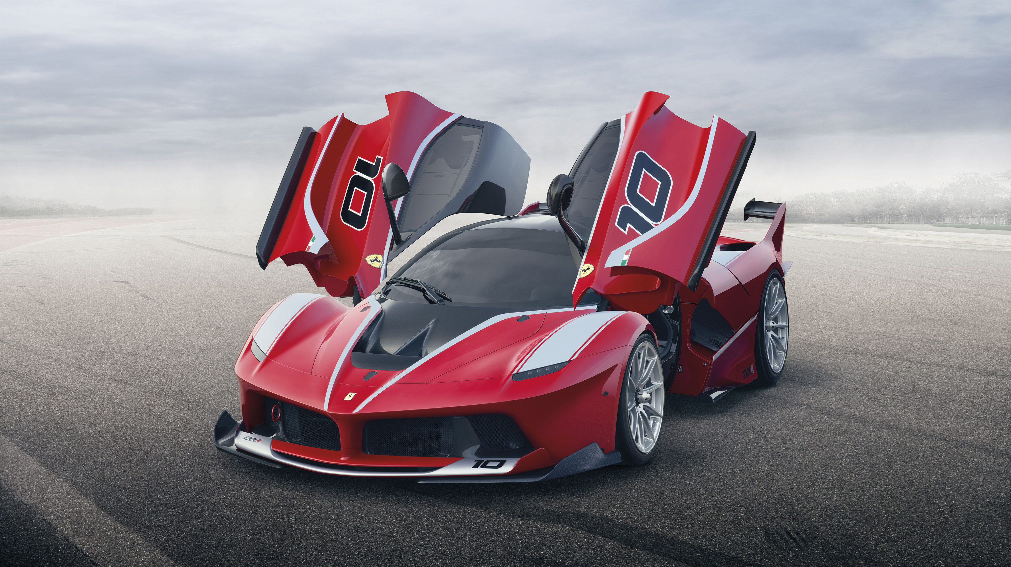 S0 Ferrari LaFerrai FXX K double X fait son retour avec 1050 ch 99351