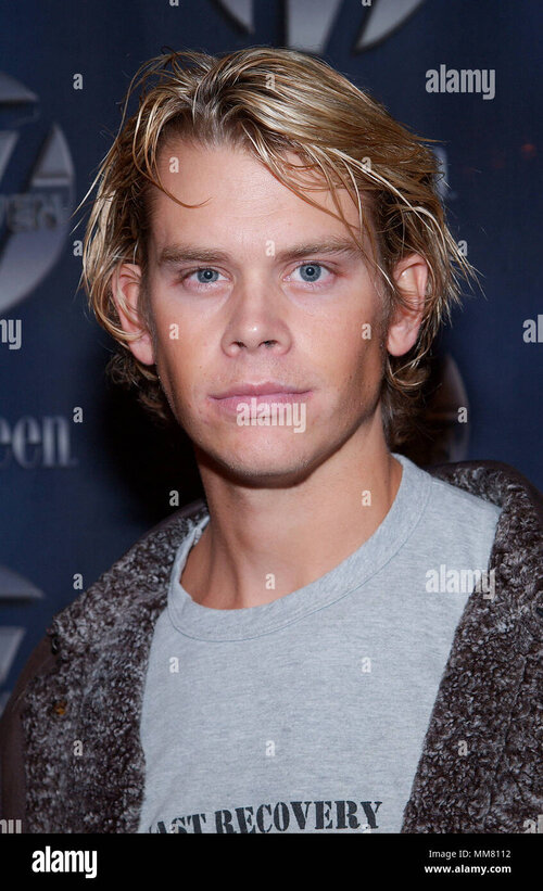 eric-christian-olsen-at-the-opening-of-one-seven-at-hollywood-highland-in-los-angeles-ca-frida...jpg