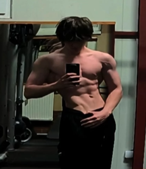 Screenshot 2026-04-05 022003.png