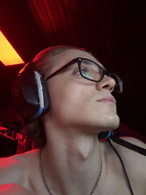 side profile one.jpg