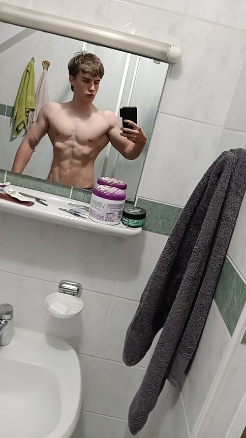 Snapchat-29458403.jpg