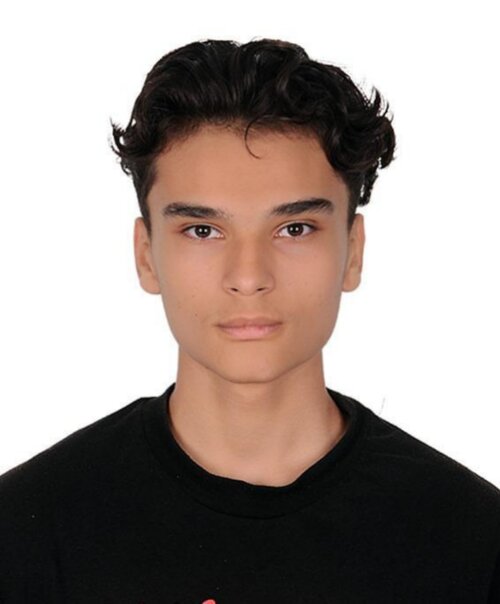 retouch_2026041622434887.jpg