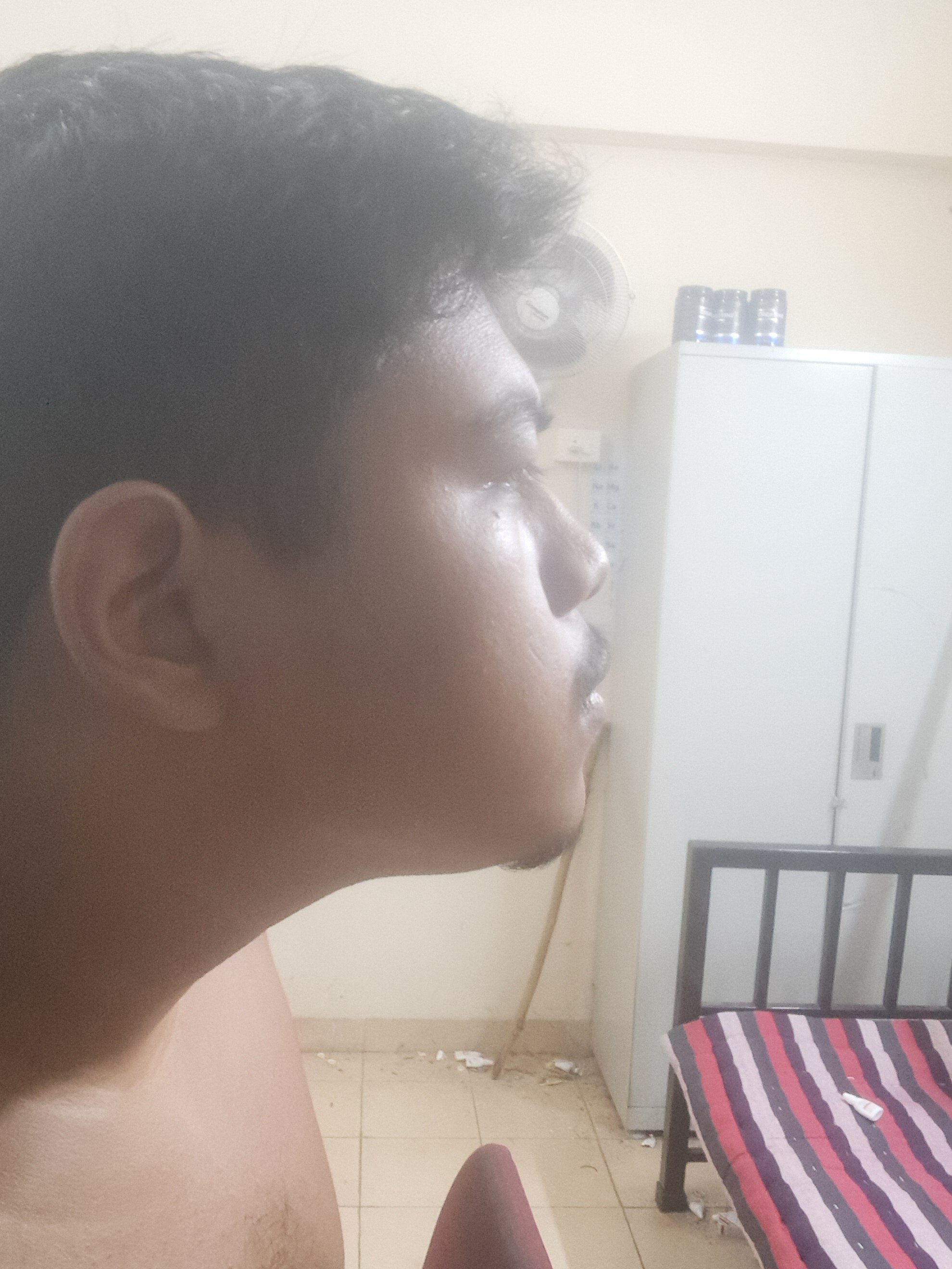 1000305375