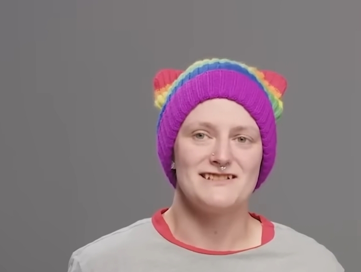18568