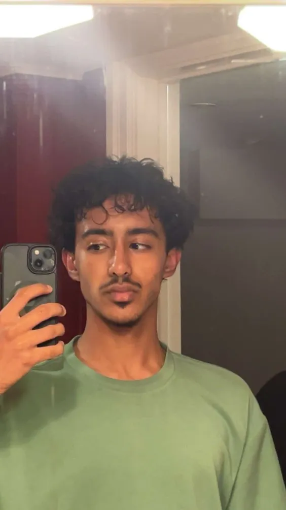 1777846972422