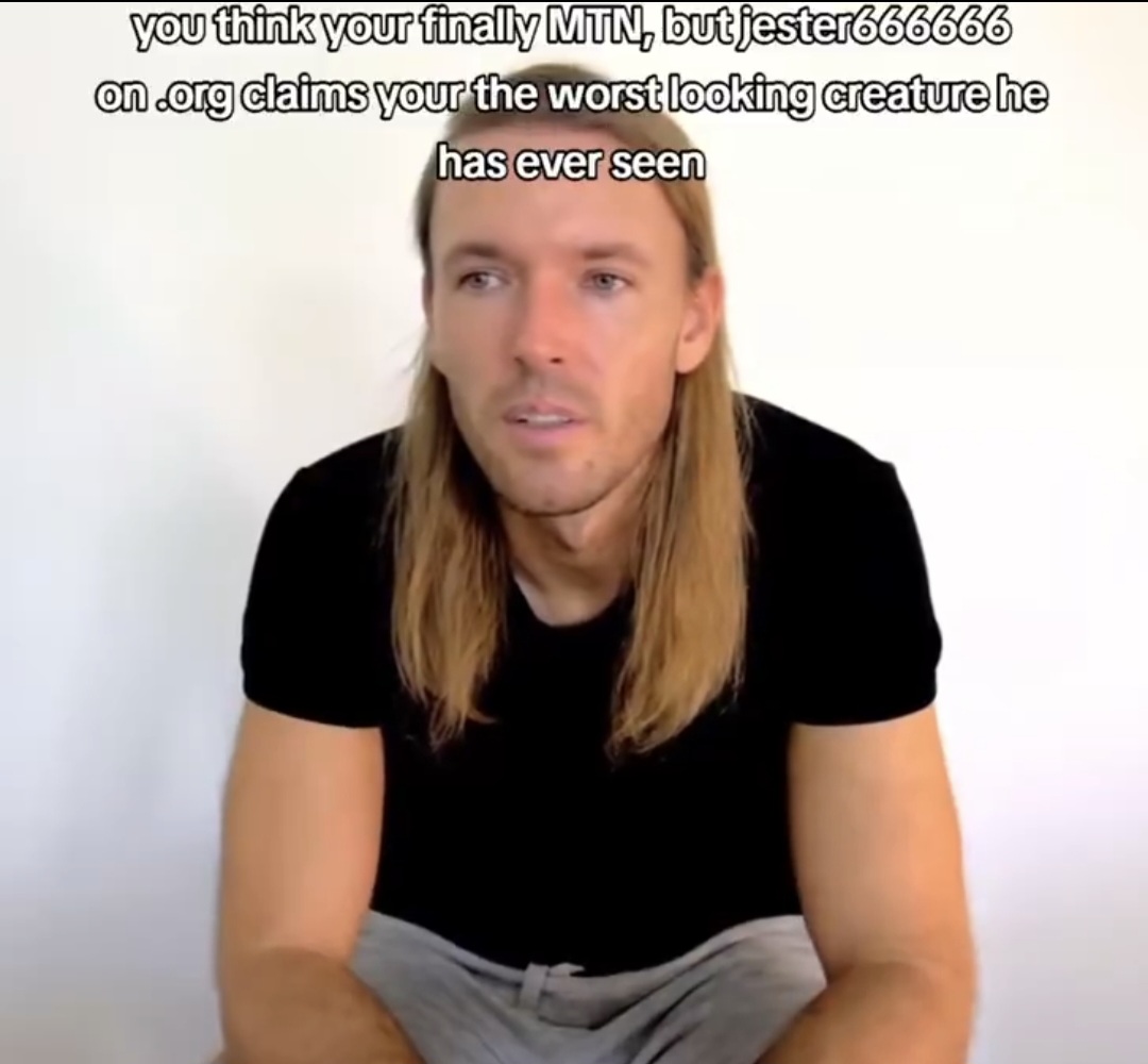 27800