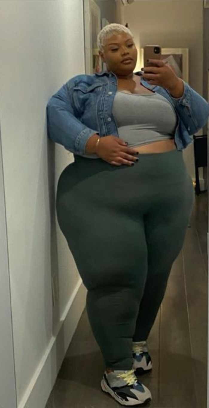 1000090285