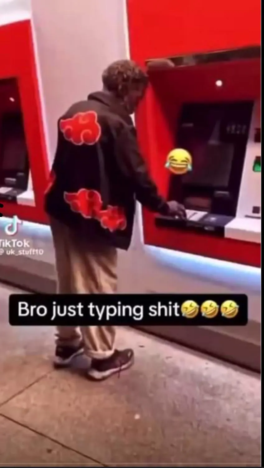 Mf just typing shit v0 1kxp7acmrvbf1