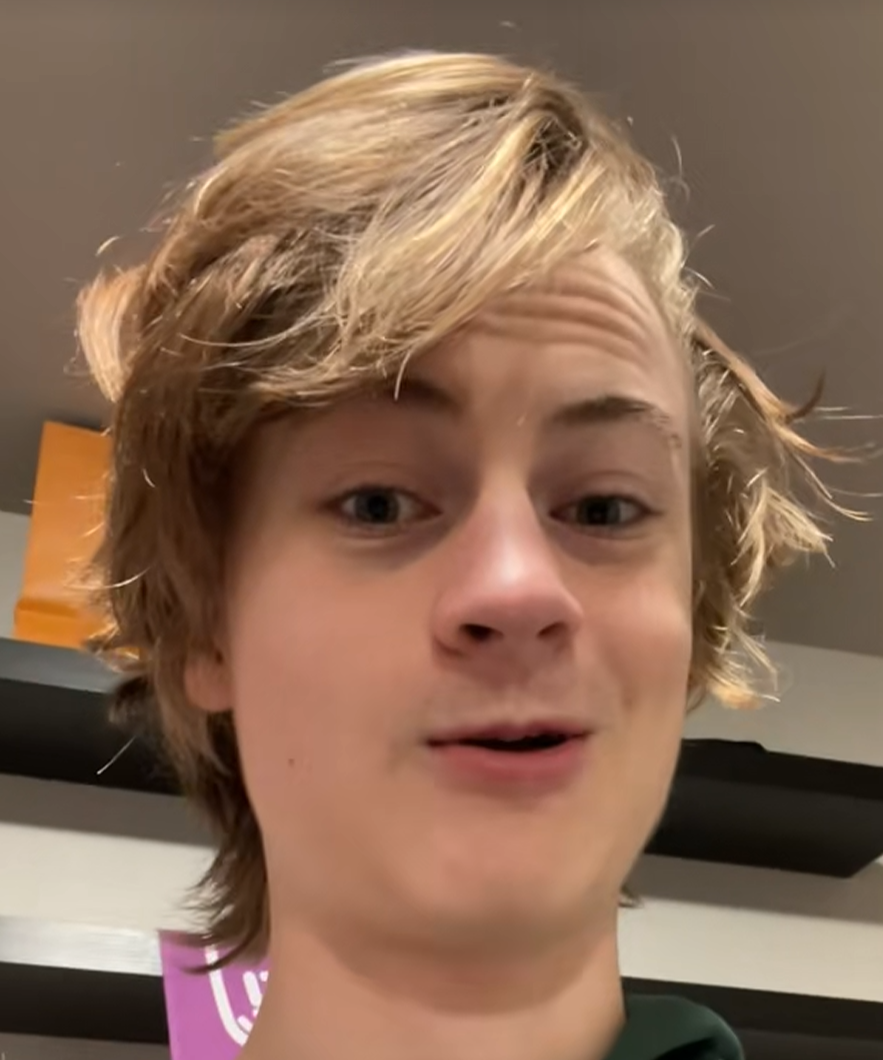 1778487449113