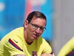 Lionel Messi new look.