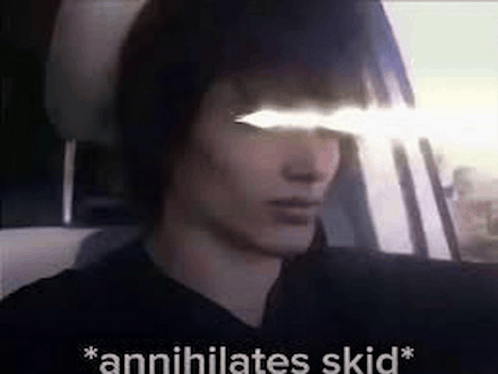 1778872391872
