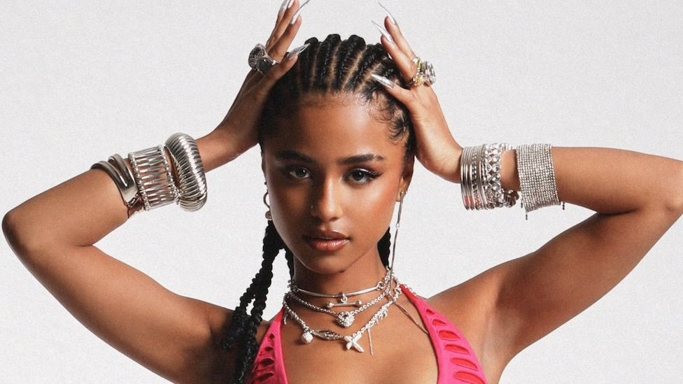  132094049 tyla reid