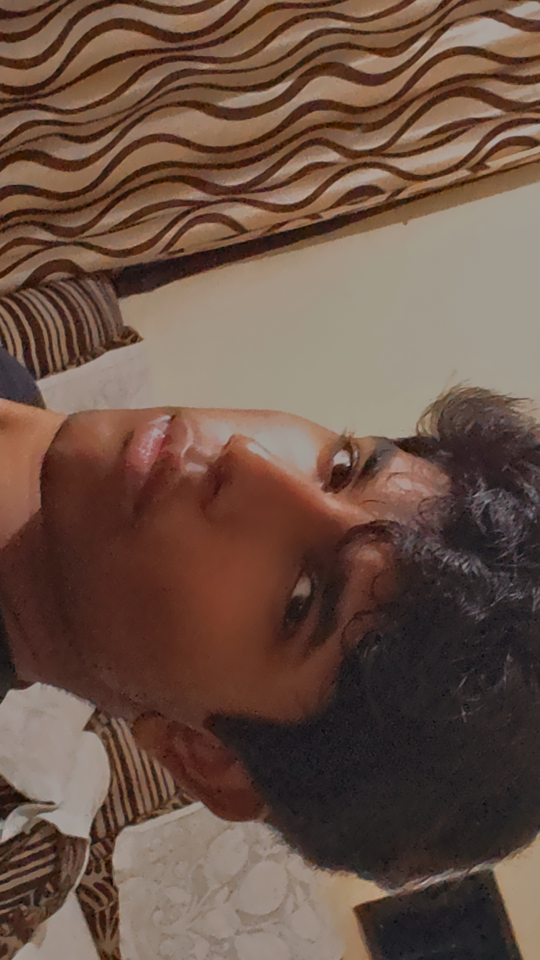 1000083279
