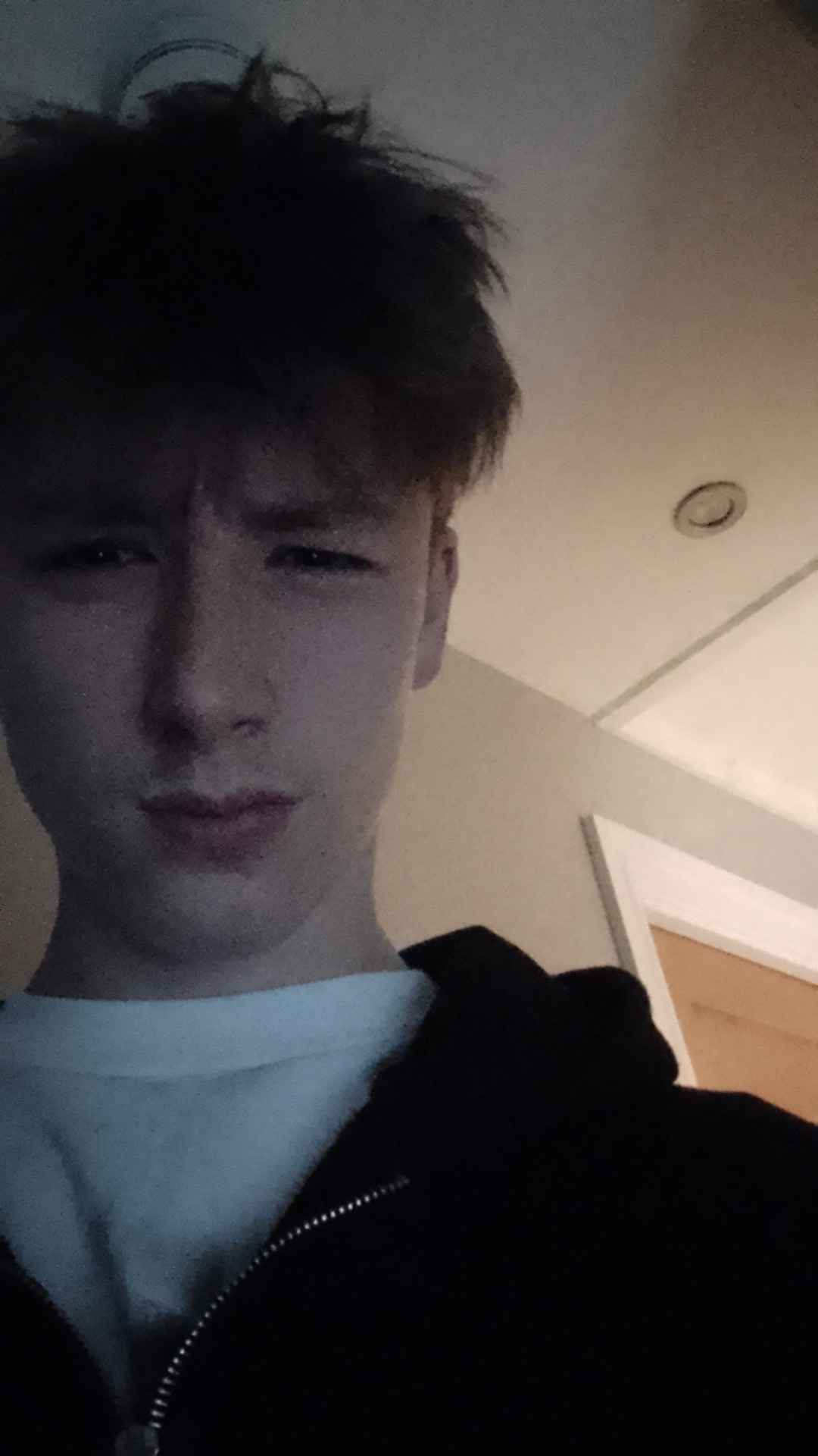 Snapchat 197118874