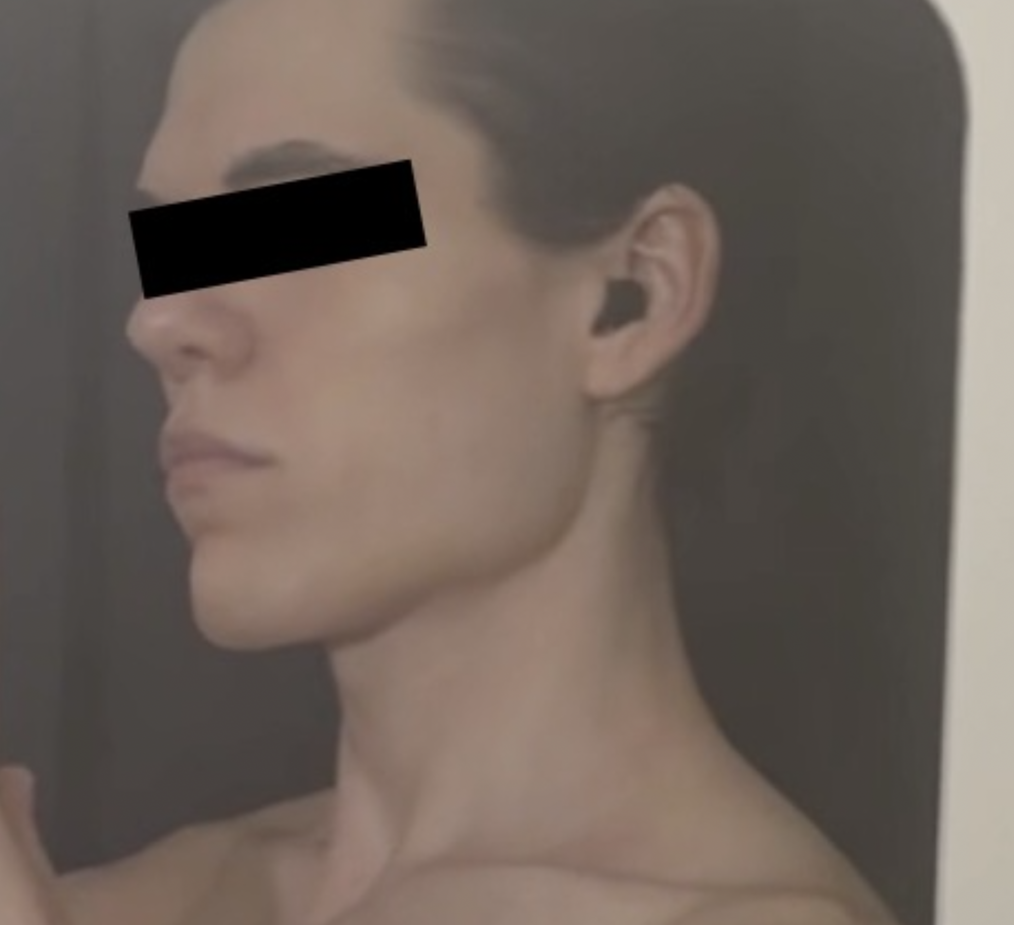 1779581917565
