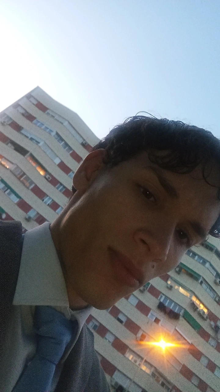 1000092870