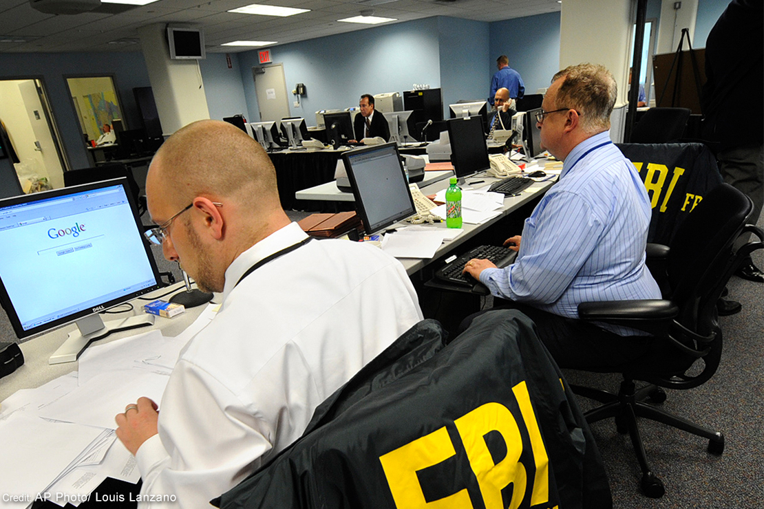 WEB21 FBI Agents Computers WordPress 1110x740 1