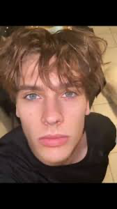 1779878947140
