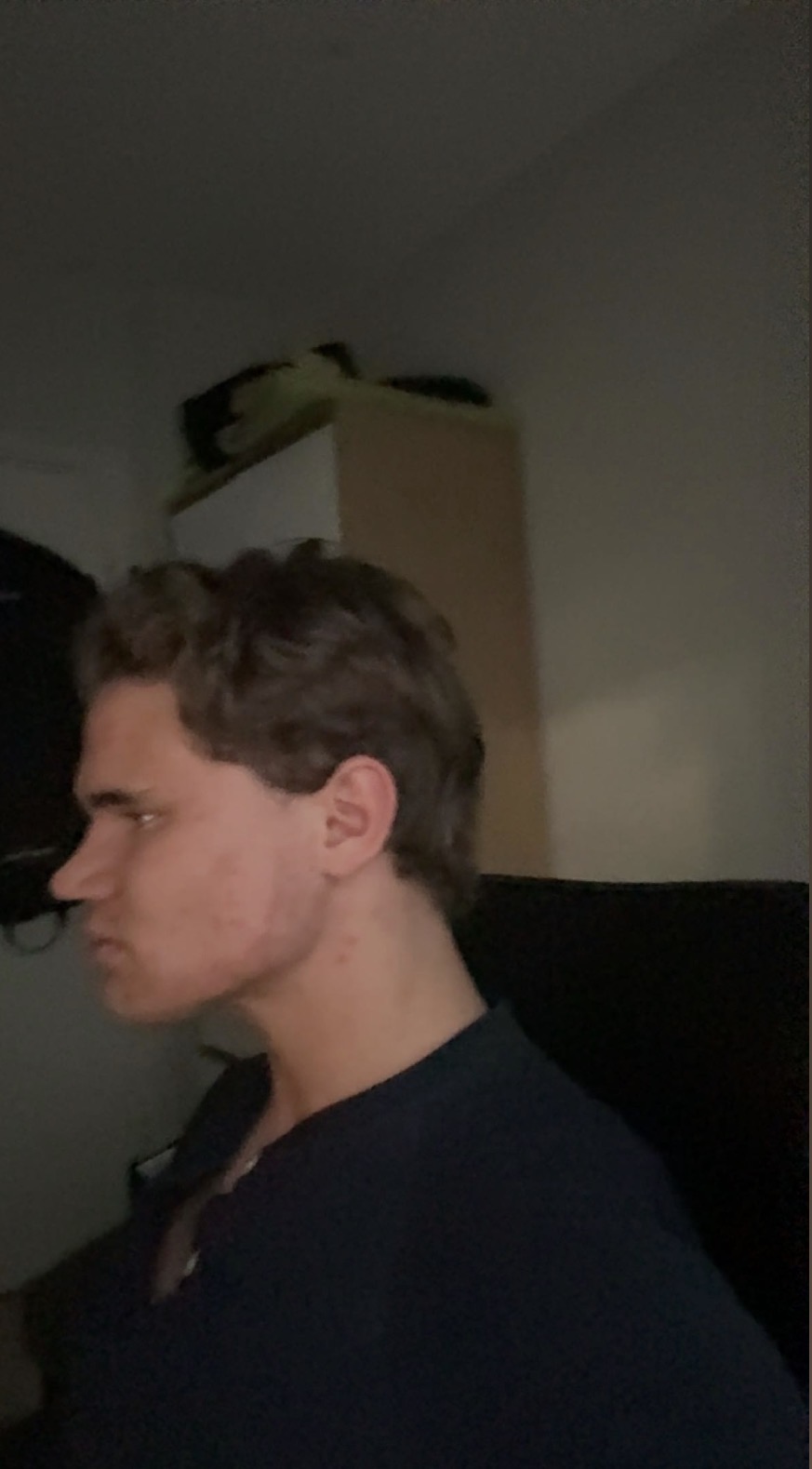 Side profile Isak G