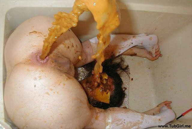 Tubgirl