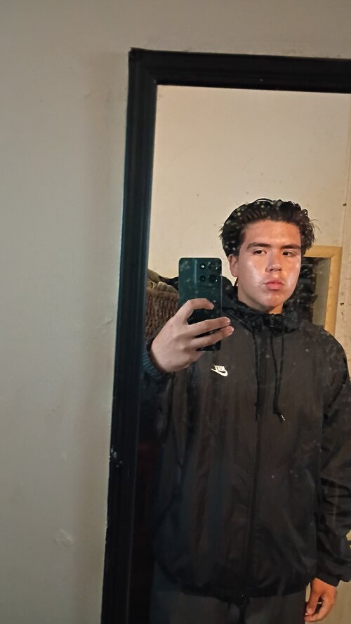 Snapchat-1819918266.jpg