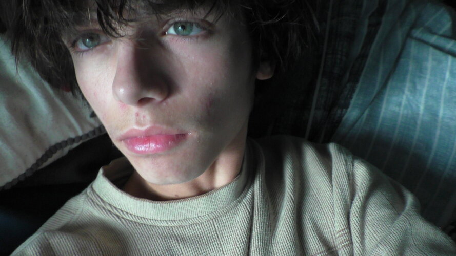 S0JA0010000021X0.jpg