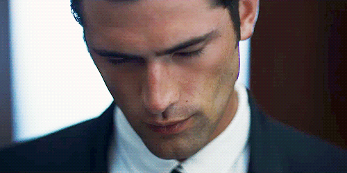 1754805_911AF70B-10E8-4E94-A81B-AD0206B9A634.gif