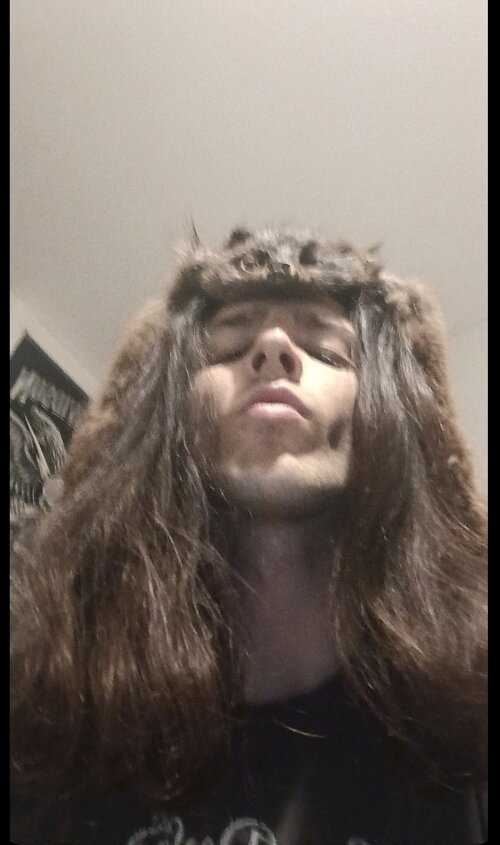 Screenshot_20260428_232709_TikTok.jpg