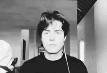 faceiq-looksmaxxing.gif