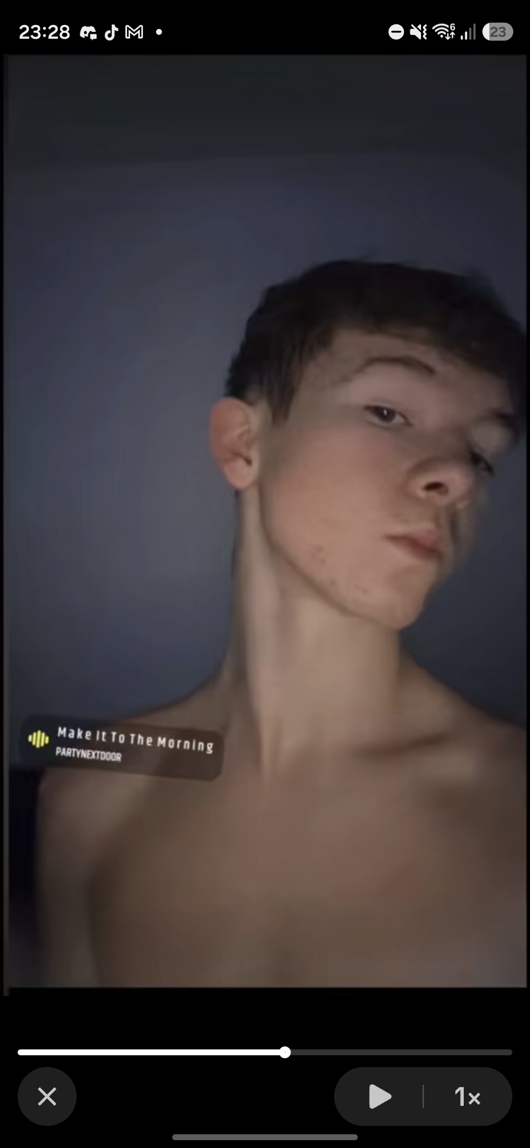 5651