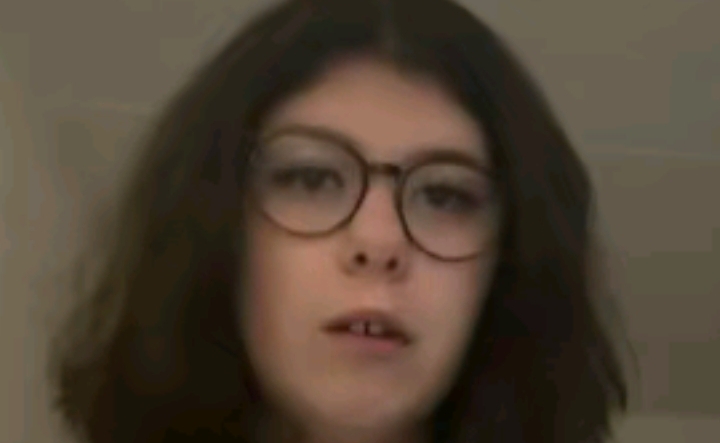 1000040832