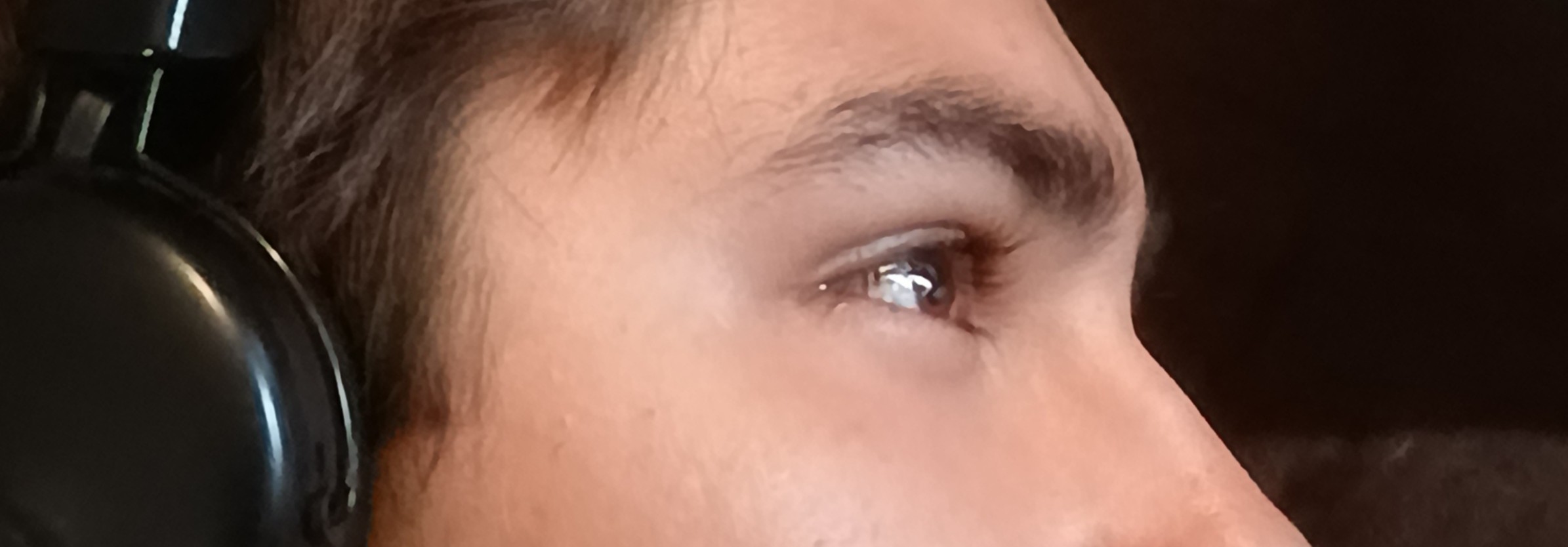 1000003858